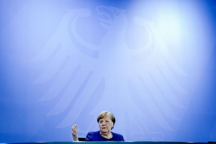 Deutschland / Angela Merkel kann ohne oder gegen die Länder in Sachen Corona-Schutz wenig bewirken