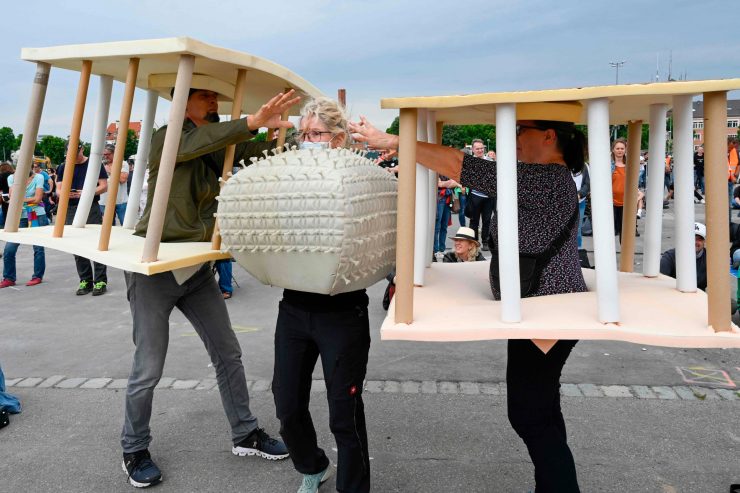 Deutschland / Corona-Proteste beunruhigen die Politik