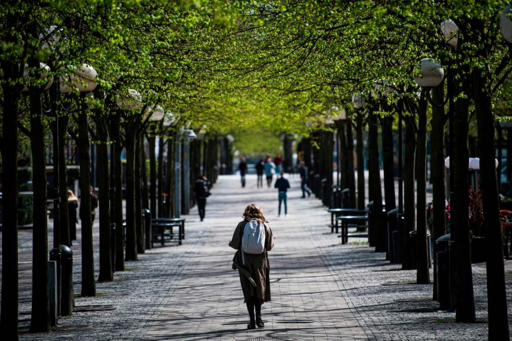 Coronavirus / Die Schattenseite des Sonderweges: In Schweden bleiben die Alten auf der Strecke
