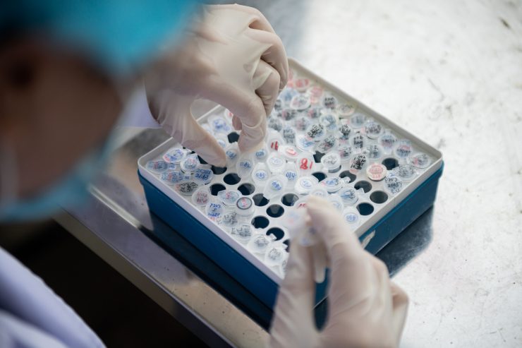 Corona-Epidemie / 3.915 Menschen in Luxemburg positiv auf Corona getestet – Zahl der Toten bleibt bei 103