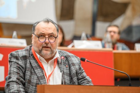 Standpunkt / In memoriam Armand Drews: Über einen Militanten der ersten Stunde