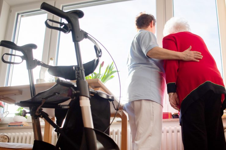 Pflegenotstand / Applaus allein genügt nicht: Die Situation der Gesundheitsberufe in Luxemburg ist kritisch