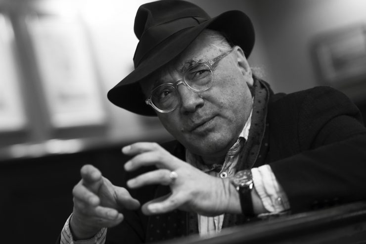 Interview / Nico Helminger: „Beweegung gehéiert zu mengem Schreiwen“