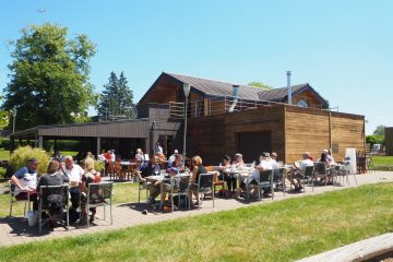 Horeca-Sektor / Ab auf die Terrasse: Bei „Chez Toni“, „Mess Café“ und „Groupe Aura“  wird wieder serviert