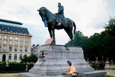 Die Statue Leopold II. in Br&uuml;ssel nach den Protesten
