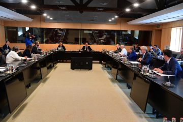 Regierung traf Sozialpartner / Kurzarbeit wird bis Ende 2020 verlängert