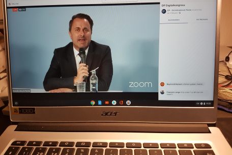 Digitaler DP-Kongress / Glückliche Partei möchte glückliche Bürger und will keine Sparpolitik