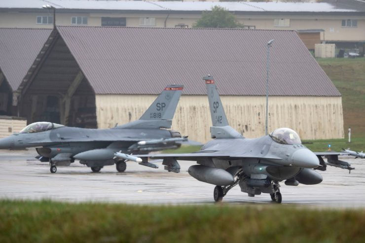 Deutschland / Die USA würden sich mit Truppenabzug selbst schwächen, sagt ein Ex-General