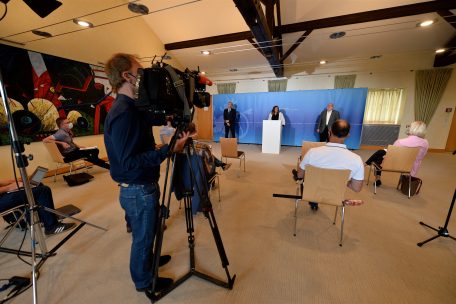 Tripartite / Nur Bekämpfung der Arbeitslosigkeit besprochen – im Herbst soll es weitergehen