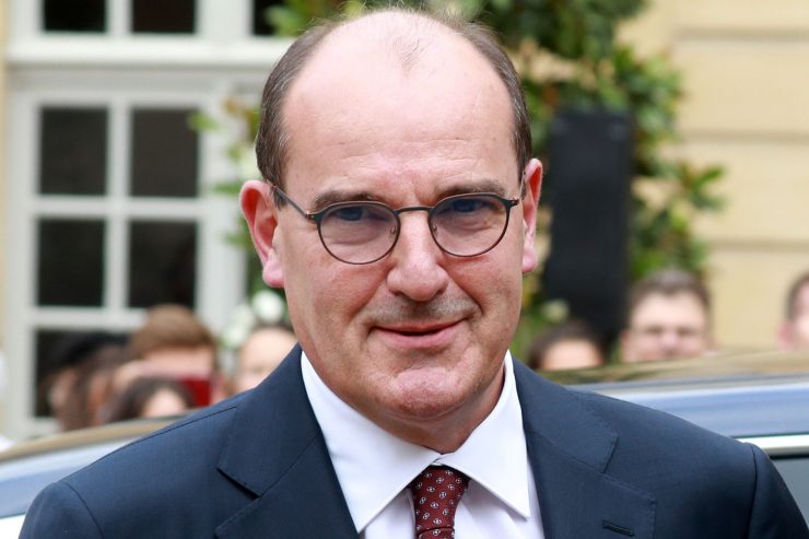 Frankreich / Macron richtet Präsidentschaft mit drei Super-Ministerien neu aus