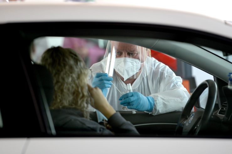 Ecolog / Deutsches Logistik-Unternehmen führt Corona-Tests in Luxemburg durch