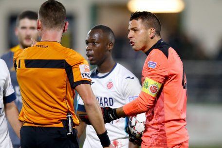 Fußball / Virton: FLF-Torwart Anthony Moris trainiert bei Union St. Gilloise