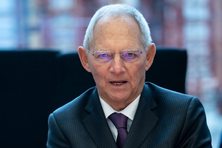 Deutschland / Wolfgang Schäuble lobt Jens Spahn – das befeuert die Spekulationen um den CDU-Vorsitz