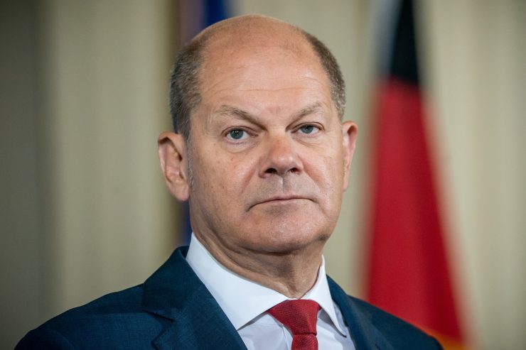 Meinung / Die SPD und die Kanzlerkandidatur: Der umstrittene Favorit