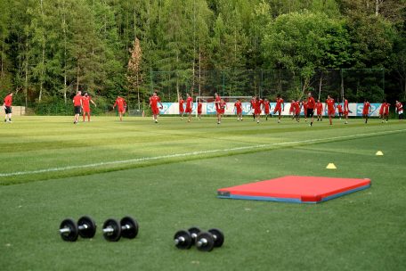 Fußball / Drei Spieler der Escher Fola positiv getestet