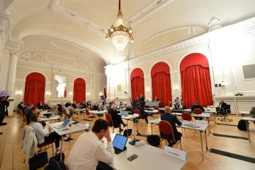 Wirtschaftshilfe / Chamber verabschiedet Gesetze für Luxemburgs Neustart