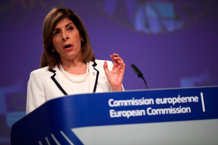 Corona / EU-Gesundheitskommissarin erwartet ersten Impfstoff in sechs Monaten