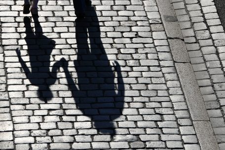 Aus Online-Shop entfernt / Luxemburger Staatsanwaltschaft greift bei Verkauf von Kinder-Sexpuppen ein