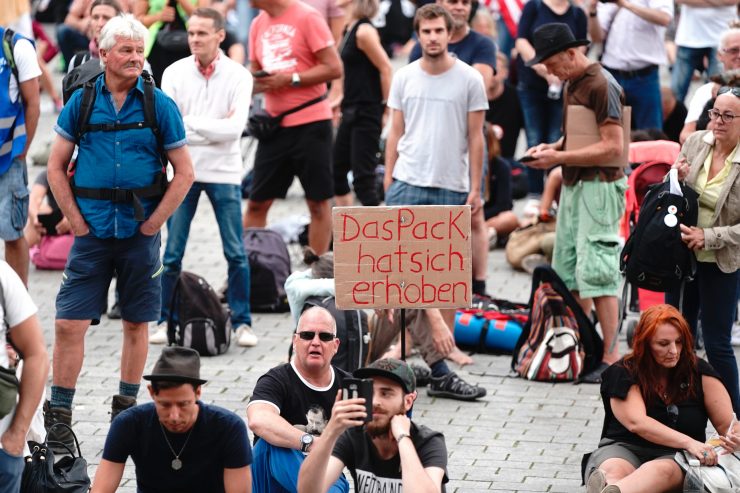 Interview mit Protestforscher / „Nicht alle Demonstranten in einen Topf werfen“