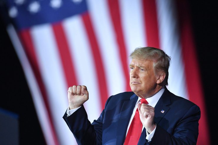 USA / Trump verteidigt Verhalten und zieht Parallele zu Churchill