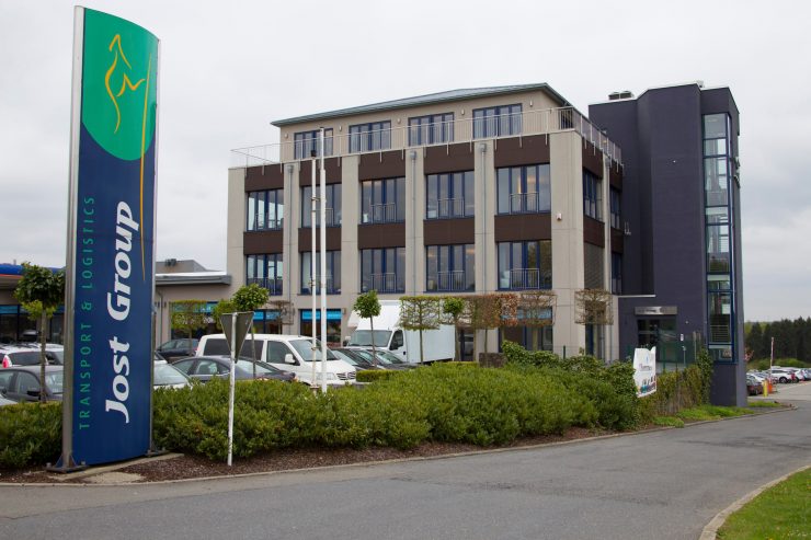 Ausbeutung / Misshandlungen, Beleidigungen und fehlende Hygiene bei Jost