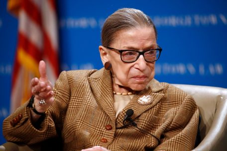 International / Legendäre US-Richterin Ginsburg ist tot – Richtungskampf um Nachfolge