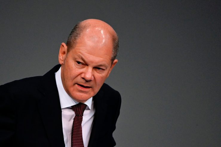 Deutschland / Olaf Scholz ist bei seiner Haushaltsrede schon im Wahlkampfmodus