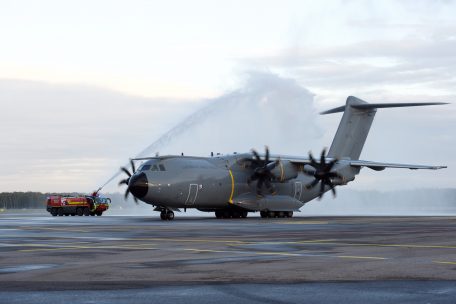 Erste Luxemburger Militärmaschine auf Findel / Der Rote Löwe ist gelandet