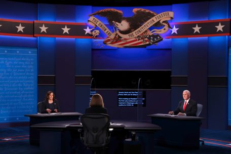 3,66 Meter und zwei Plexiglasscheiben trennten die Kandidaten