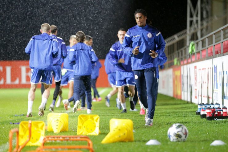 Nations League / Kleines Finale im Schwimmbad von Podgorica