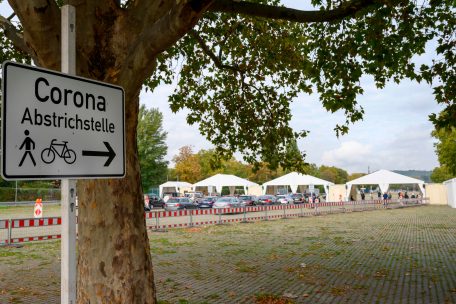 Corona in Deutschland / Komplizierte Ausgangslage vor Treffen im Kanzleramt