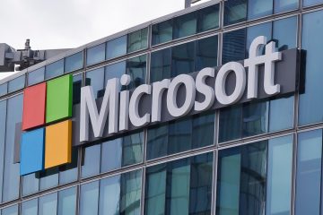 Bildung / Microsoft will mit Einsteiger-Laptop in den Schulmarkt vordringen