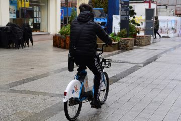 Editorial / Mobilität als Priorität: Esch vor großen Herausforderungen 