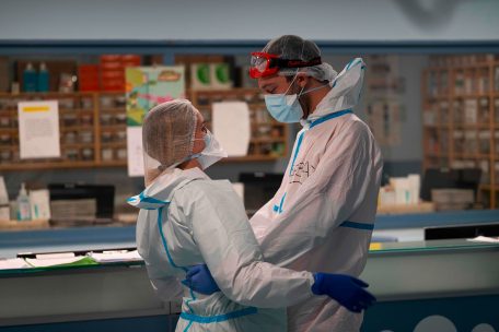 Covid-19 in Europa / Nahezu eine Million Corona-Fälle – Spanien vor traurigem Rekord