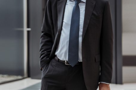 Nach 45 Jahren im Dienst des Finanzplatzes hat Ernest Cravatte nun beschlossen, sein Amt zur Verf&uuml;gung zu stellen