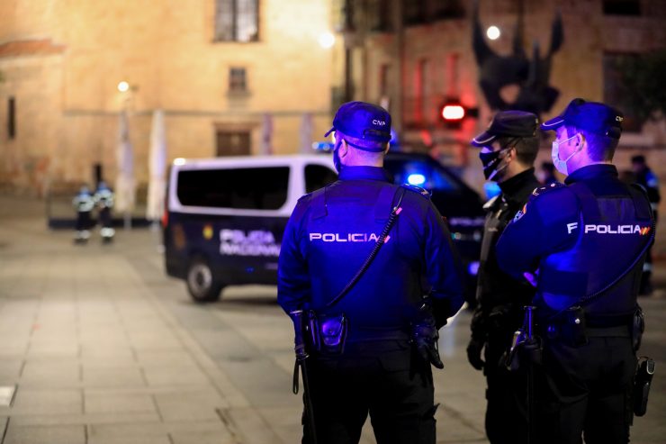 Corona / Spanien verhängt landesweiten Ausnahmezustand