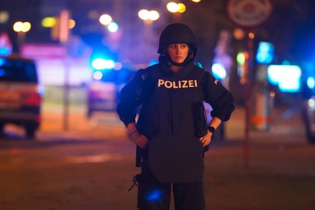 Terroranschlag in Wien / Mindestens zwei Tote bei Angriff mehrerer Attentäter – Lage unübersichtlich