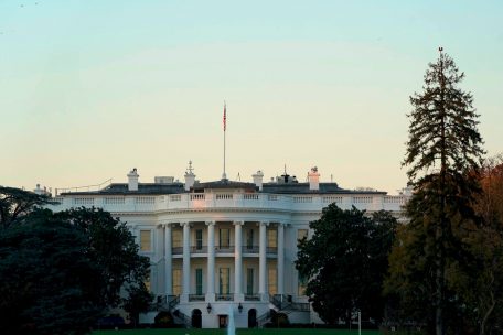 USA / Wie verlässt Donald Trump das Weiße Haus? – Manu militari, wenn es sein muss