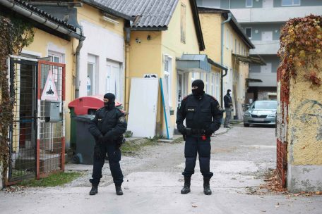 Österreich / „Aktion scharf“: Nach dem Wiener Attentat werden Fehler der Vergangenheit kompensiert