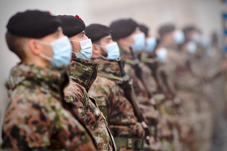 Sankt-Martins-Feier bei der Armee / Luxemburgische Aufklärungsdrohnen in Mali