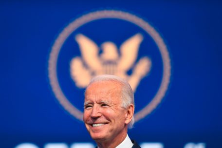  „Amerika ist wieder da“ / Biden nennt Trumps Verhalten nach der Wahl „peinlich“