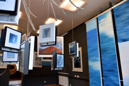 Künstlerkollektiv Cueva stellt aus / Neues Leben im „Bâtiment IV“