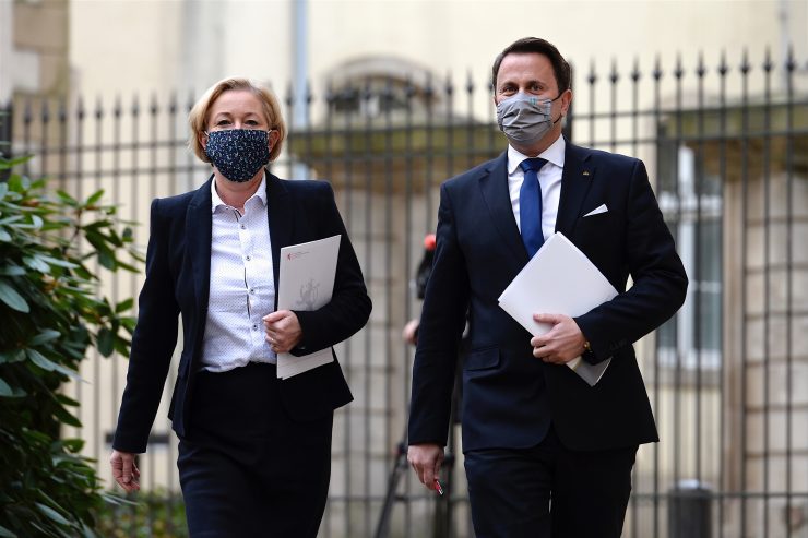 Corona-Prognose der Experten / Wie realistisch ist die 500er-Marke der Regierung?