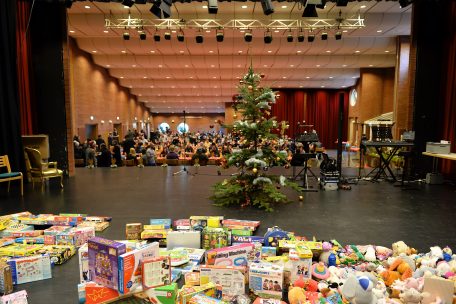Normalerweise empf&auml;ngt die &bdquo;St&euml;mm vun der Strooss&ldquo; jedes Jahr mehrere Hundert G&auml;ste, dieses Jahr muss die Weihnachtsfeier jedoch aufgeteilt werden