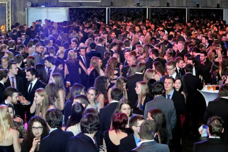 Die 60. Jubil&auml;umsausgabe des &bdquo;Z&uuml;rcher Bal&ldquo; musste wegen Corona abgesagt werden und wird nun auf 2021 verschoben