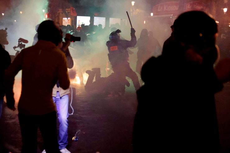 France / La crise policière tourne à la crise politique