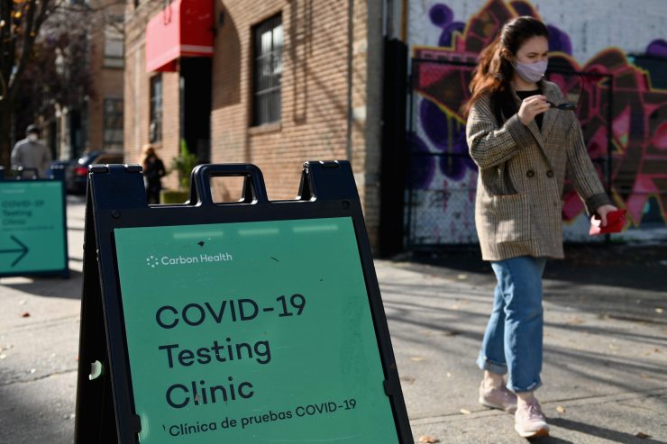 USA / Dritter Tag in Folge mit neuem Höchstwert bei Corona-Ansteckungen