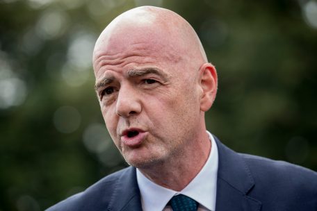 FIFA / „Strafbares Verhalten“ oder „Rufmord“? Druck auf Infantino nimmt zu