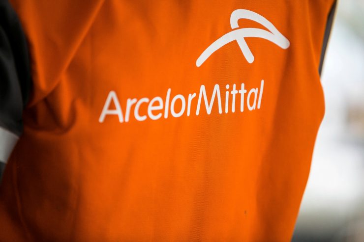 Tripartite im Stahlsektor / „Plan de maintien dans l’emploi“ statt Kündigungen: Gewerkschaften, Regierung und ArcelorMittal einigen sich