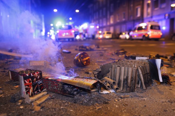 Petitionen / Gedenkminute und Feuerwerksverbot: Frères-Petition am Dienstag in der Chamber